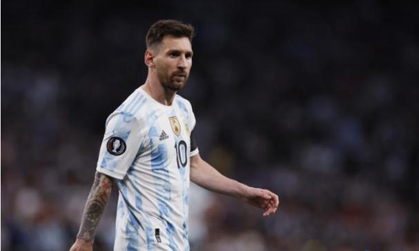 李凯尔:杨瀚森的技术很好 让我想起约基奇的比赛